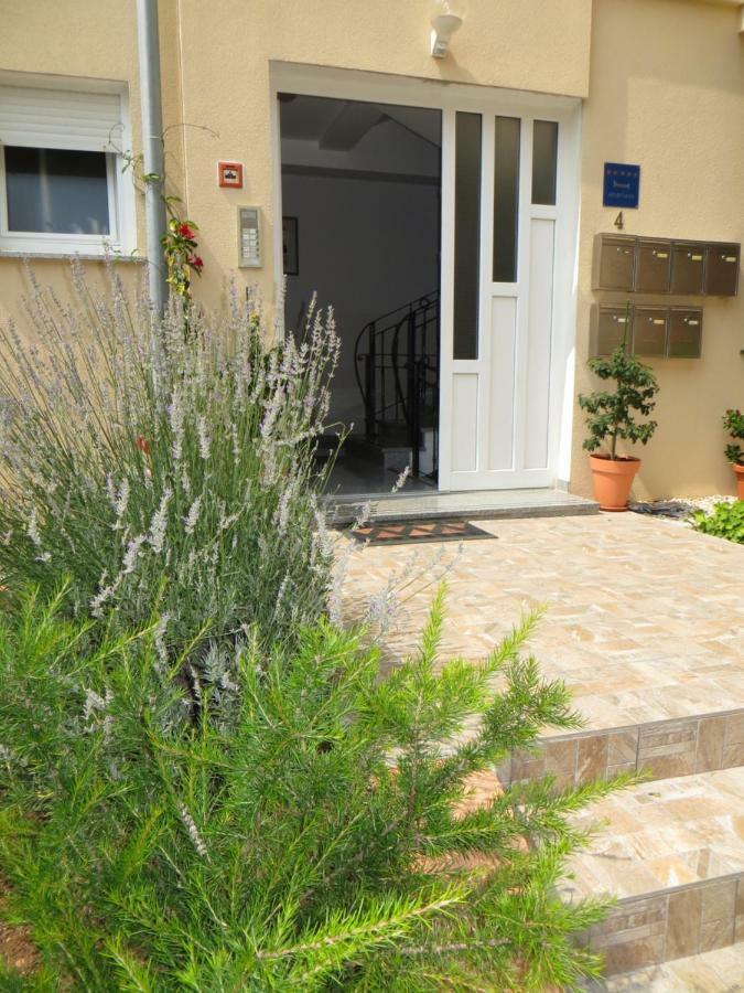 Apartman Mario Cres Luaran gambar